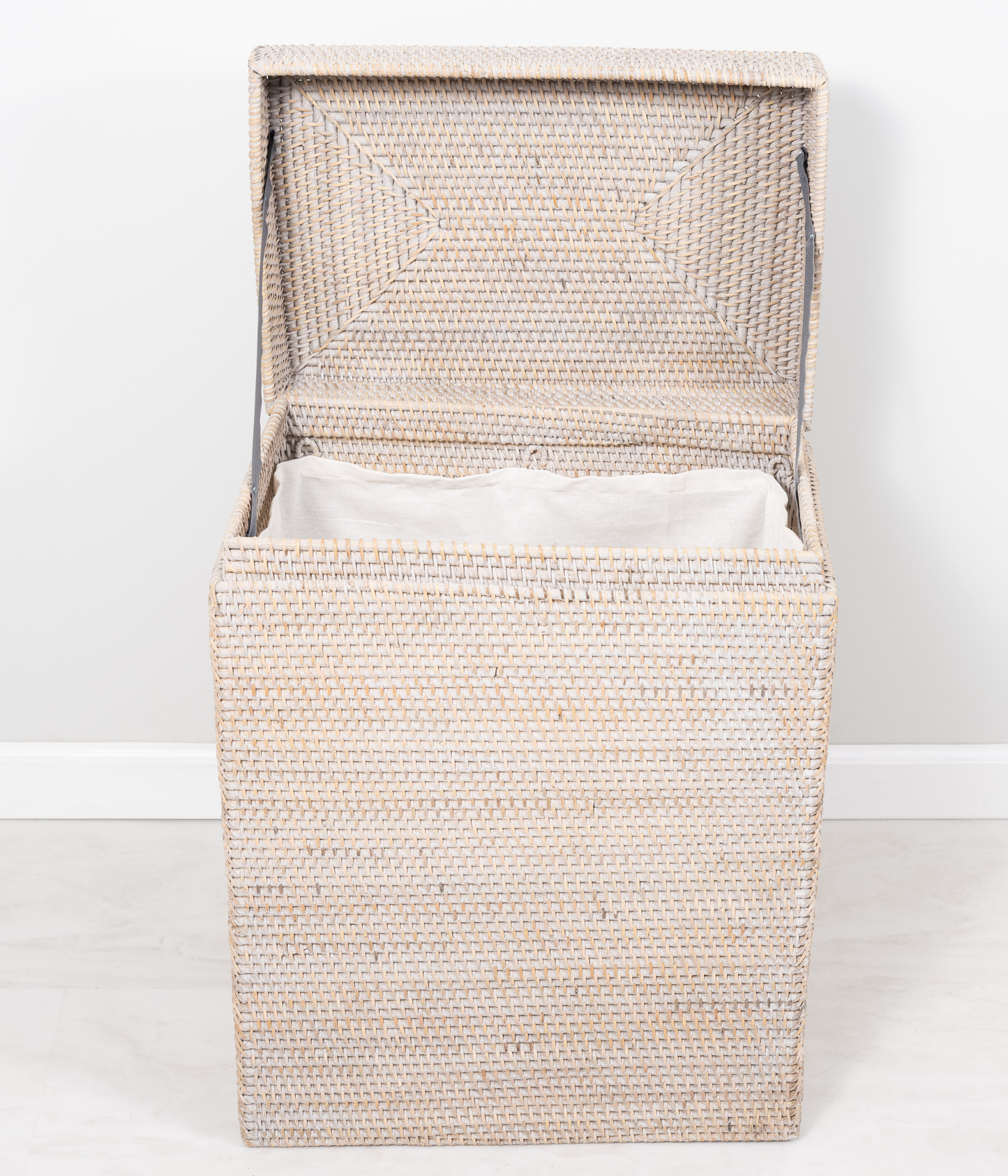 Rectangular Rattan Hamper with Hinged Lid