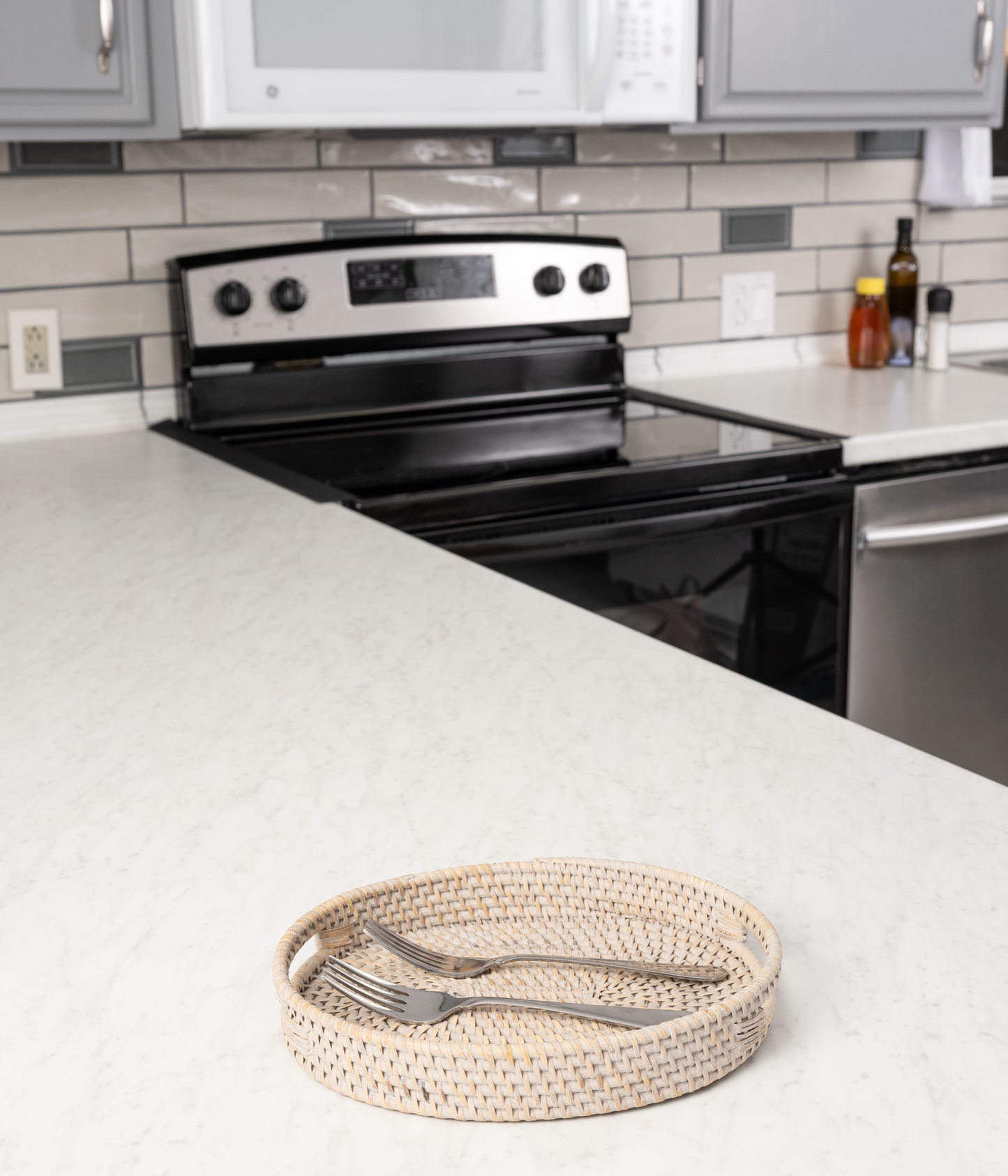 Rattan Oval Vanity Tray